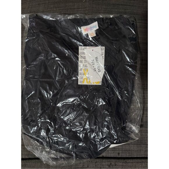 LuLaRoe X-Large Black May Long Sleeve Mesh Top - Picture 2 of 4